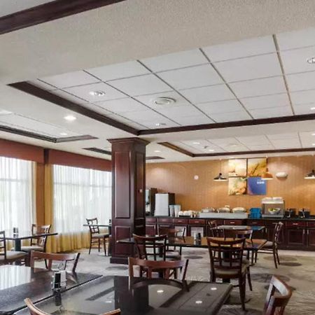 Lake Texoma Inn And Suites Denison Exteriér fotografie